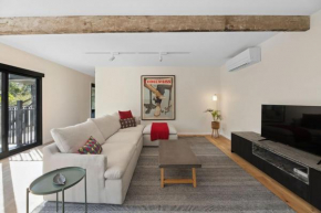 Station Hideaway with Private Spa, Warburton